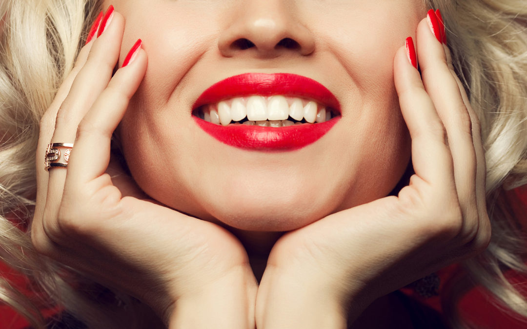 Ask Your Waco or Harker Heights Cosmetic Dentist: Smile Makeovers Aren’t Just for the Stars