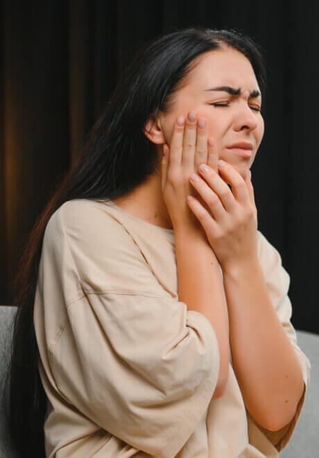 Emergency dental treatment for severe toothache in Harker Heights